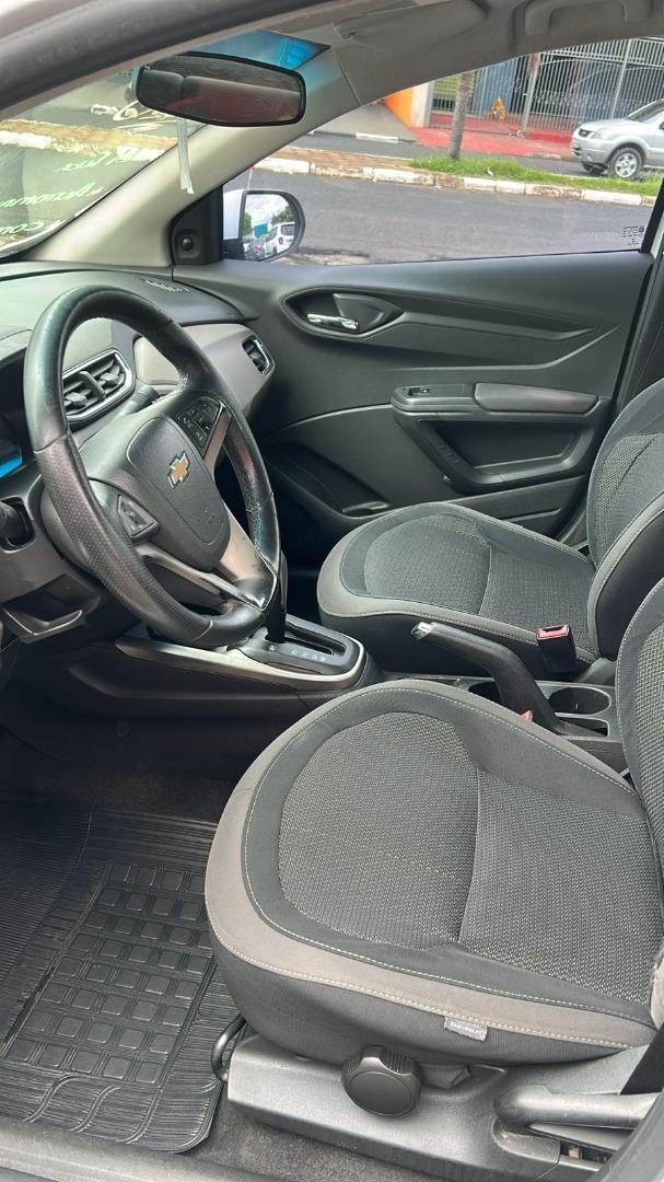 CHEVROLET Prisma - Foto