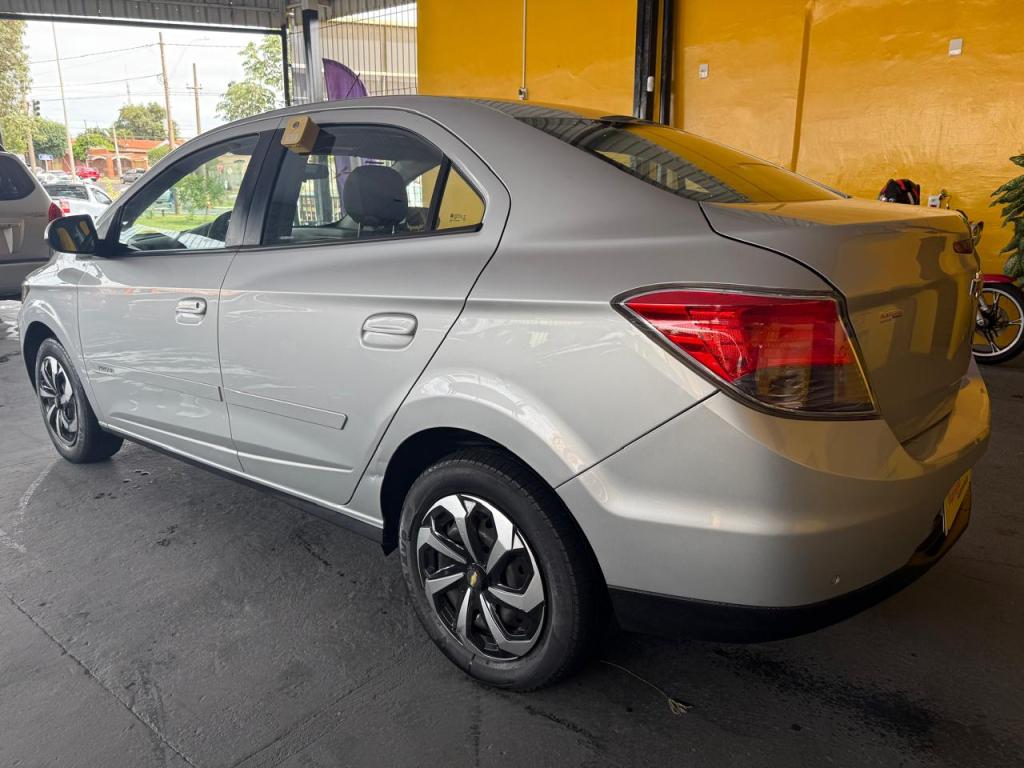 CHEVROLET Prisma - Foto