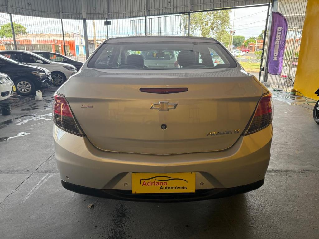 CHEVROLET Prisma - Foto