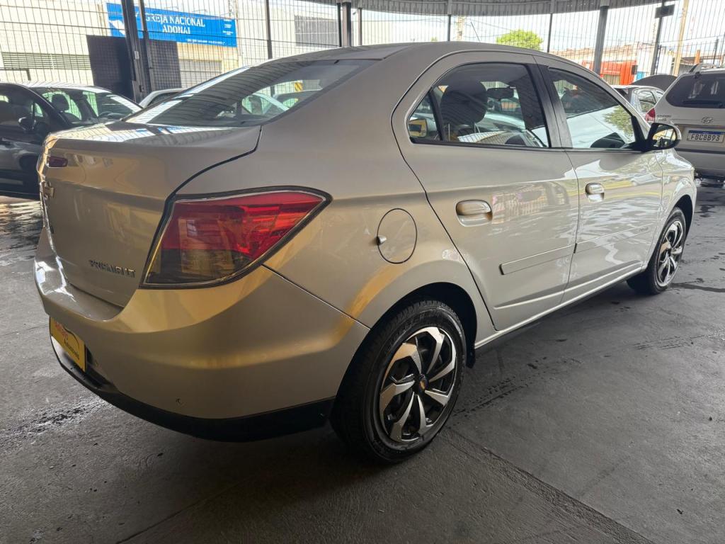 CHEVROLET Prisma - Foto