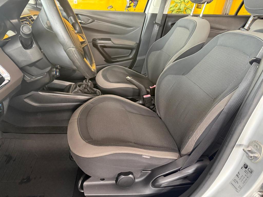 CHEVROLET Prisma - Foto