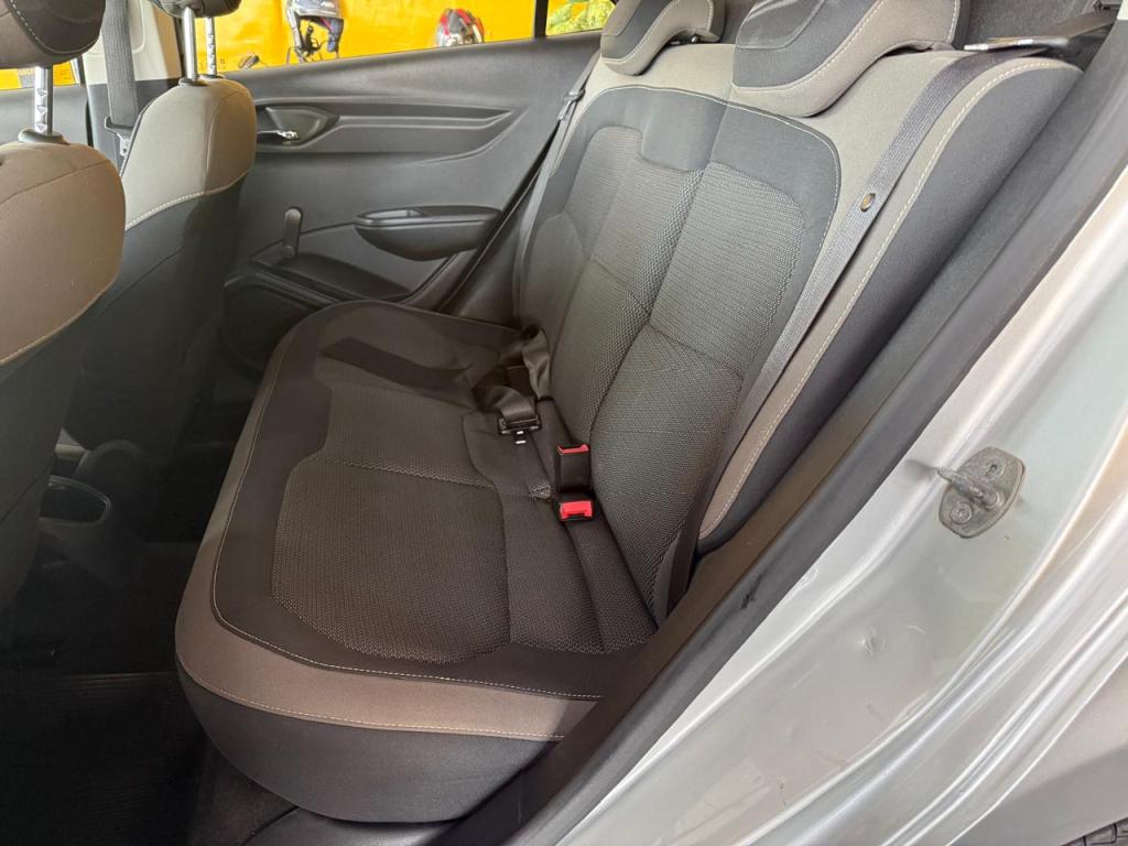 CHEVROLET Prisma - Foto