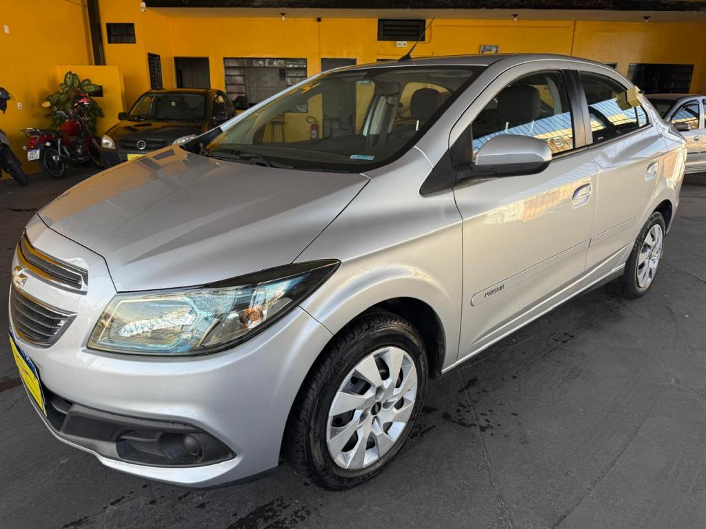 CHEVROLET Prisma