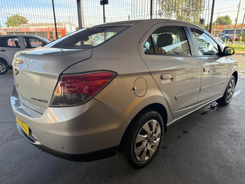 CHEVROLET Prisma - Foto