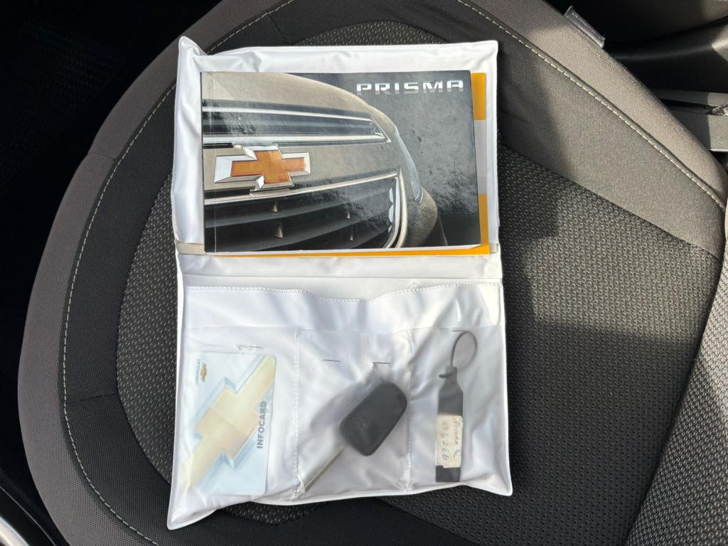 CHEVROLET Prisma - Foto