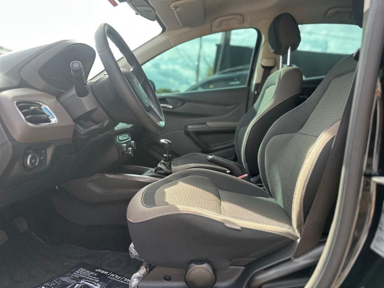 CHEVROLET Prisma - Foto