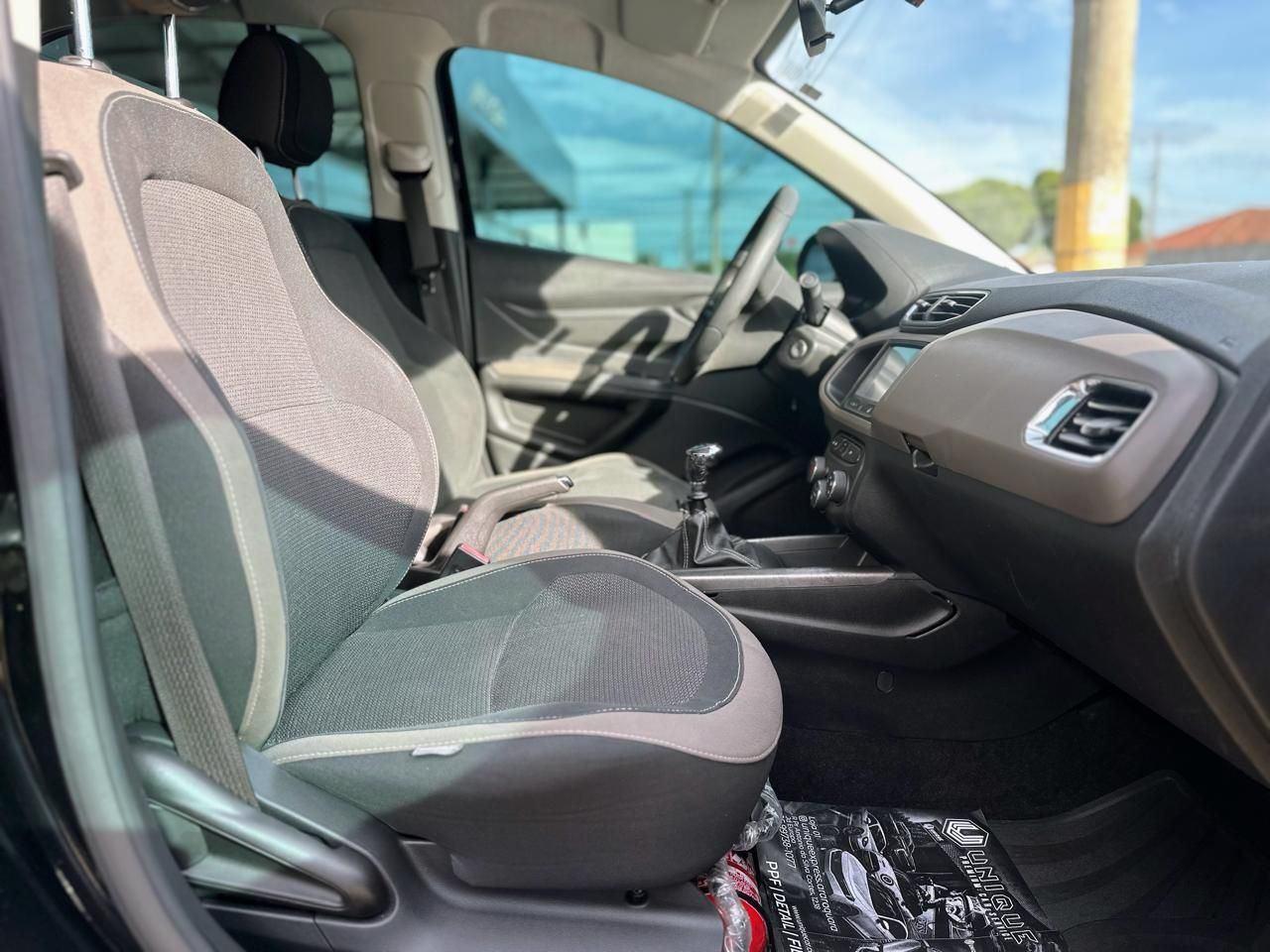 CHEVROLET Prisma - Foto