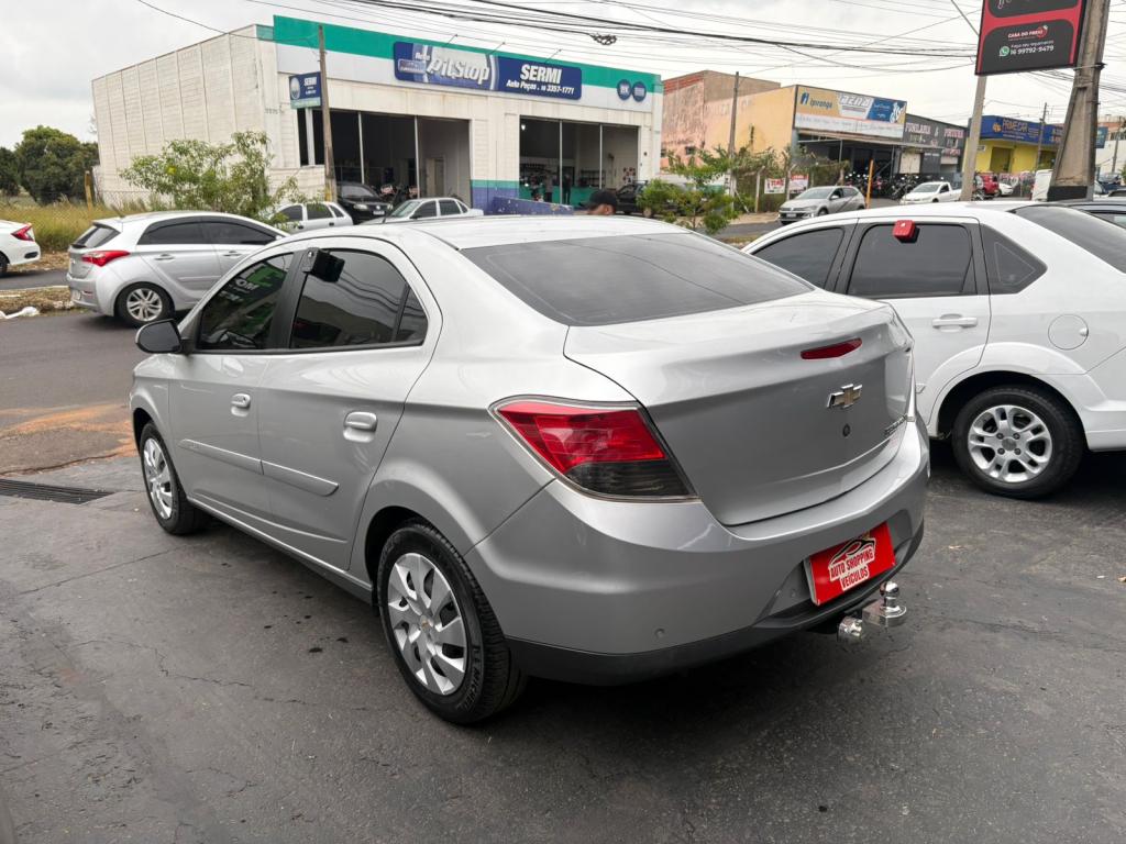 CHEVROLET Prisma - Foto