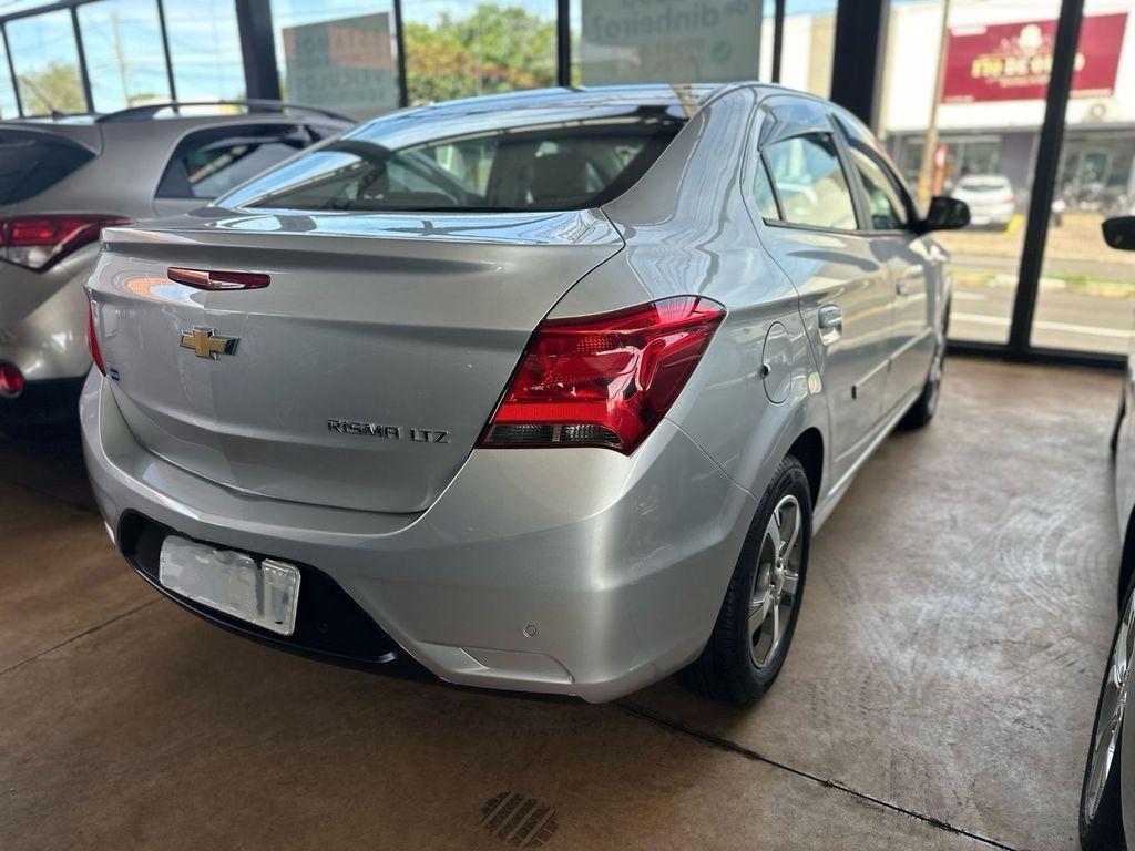 CHEVROLET Prisma - Foto