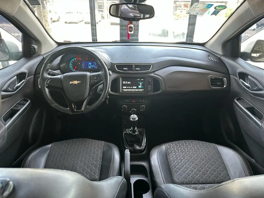 CHEVROLET Prisma - Foto