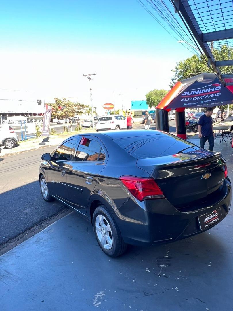 CHEVROLET Prisma - Foto