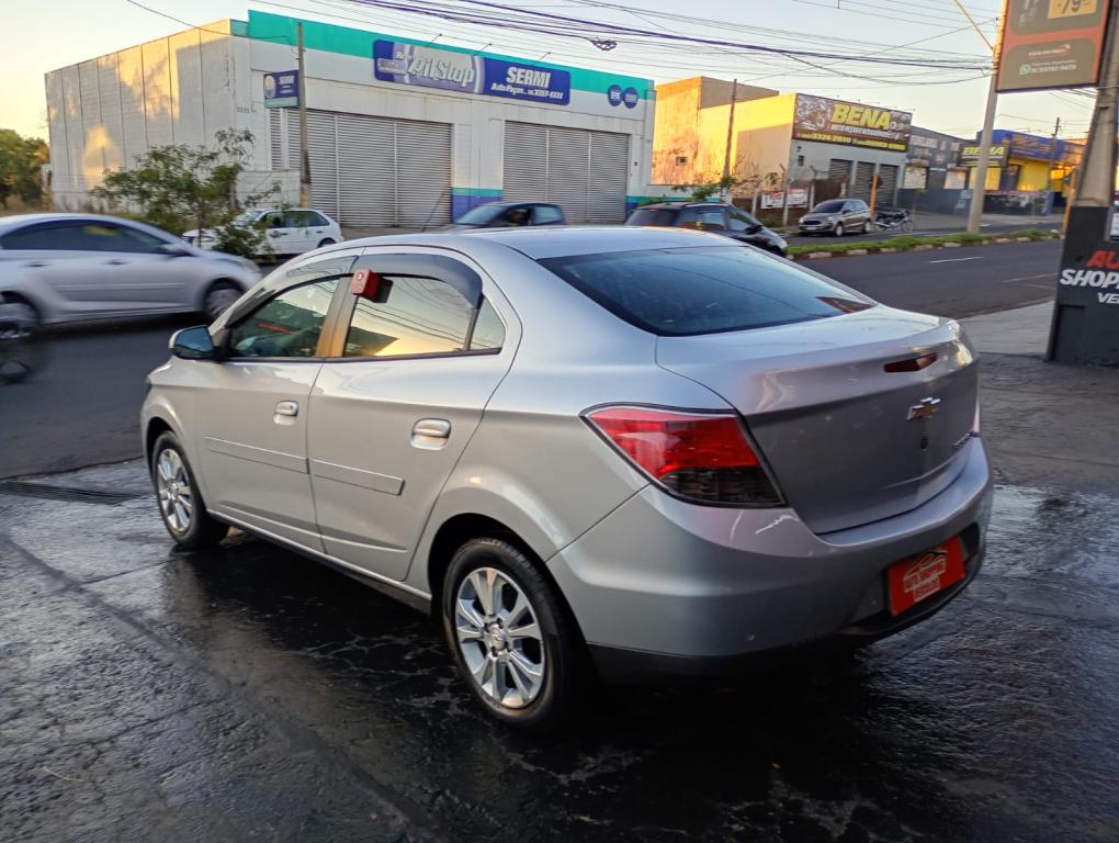 CHEVROLET Prisma - Foto