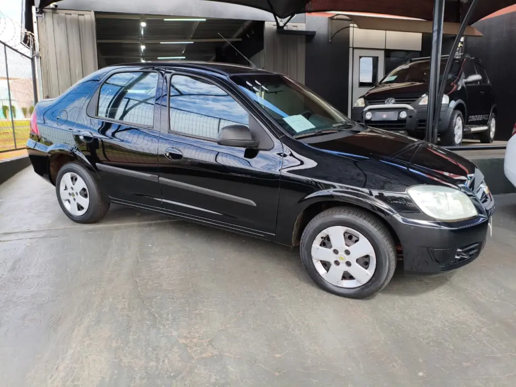 CHEVROLET Prisma