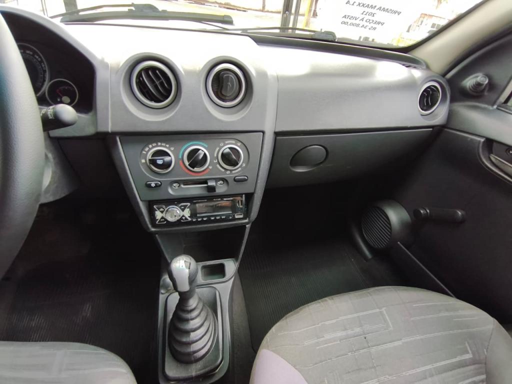 CHEVROLET Prisma - Foto