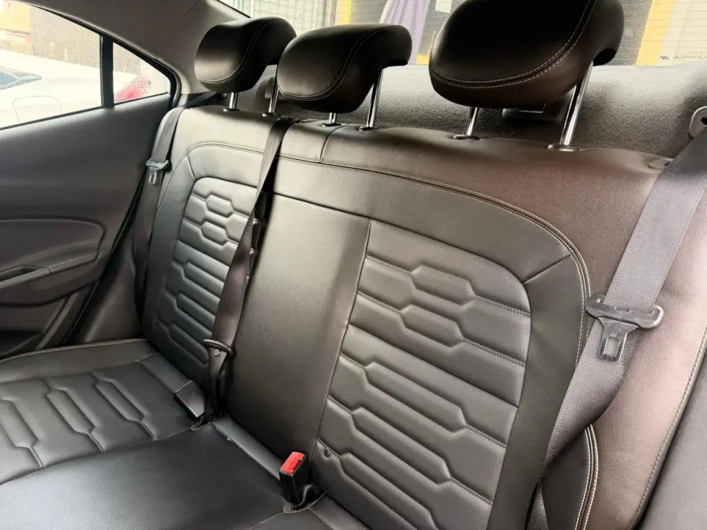 CHEVROLET Prisma - Foto