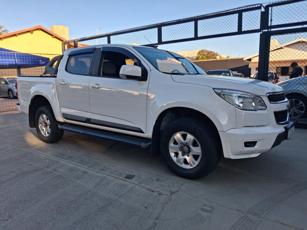 CHEVROLET S10