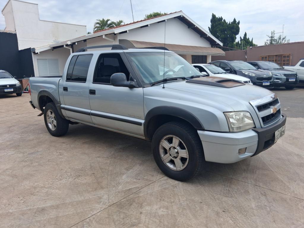 CHEVROLET S10