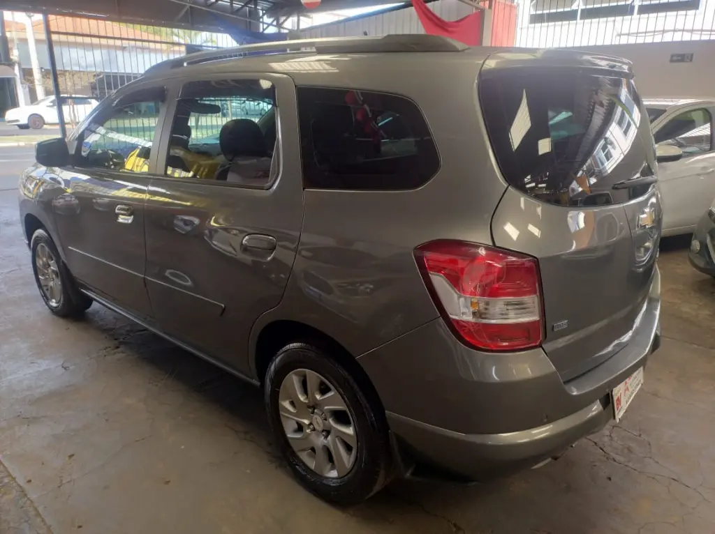 CHEVROLET Spin - Foto