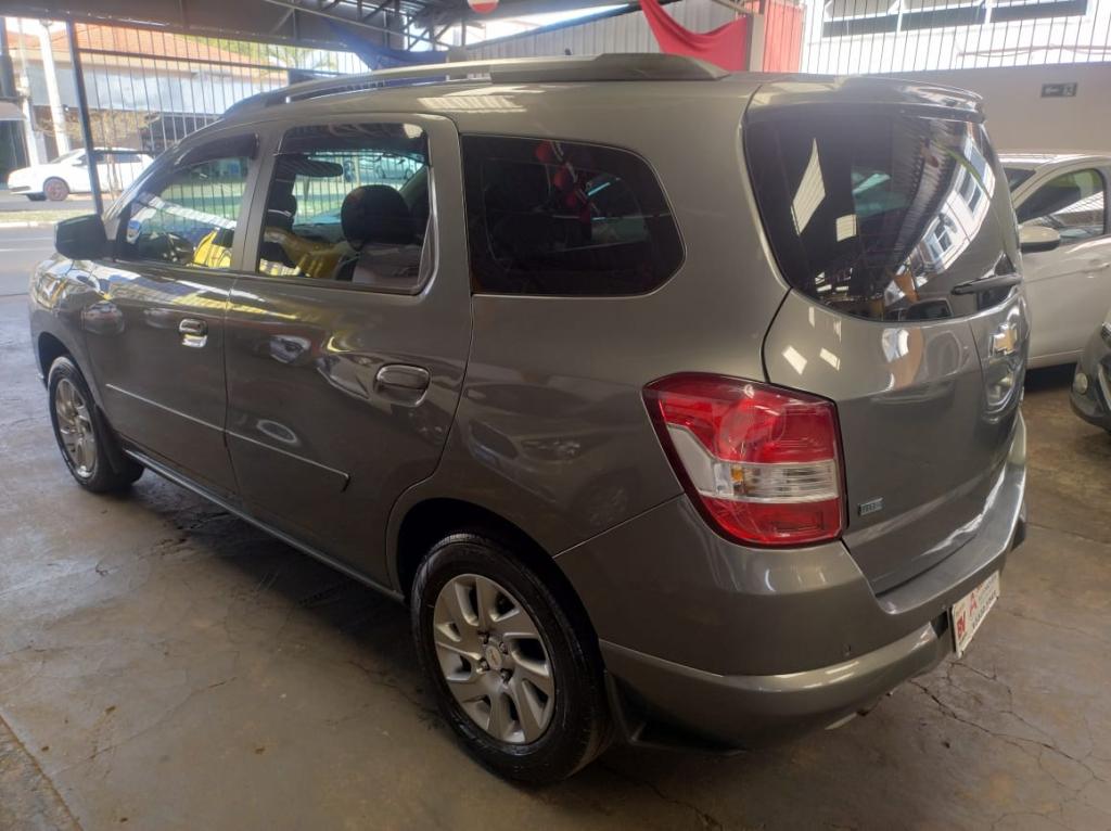 CHEVROLET Spin - Foto