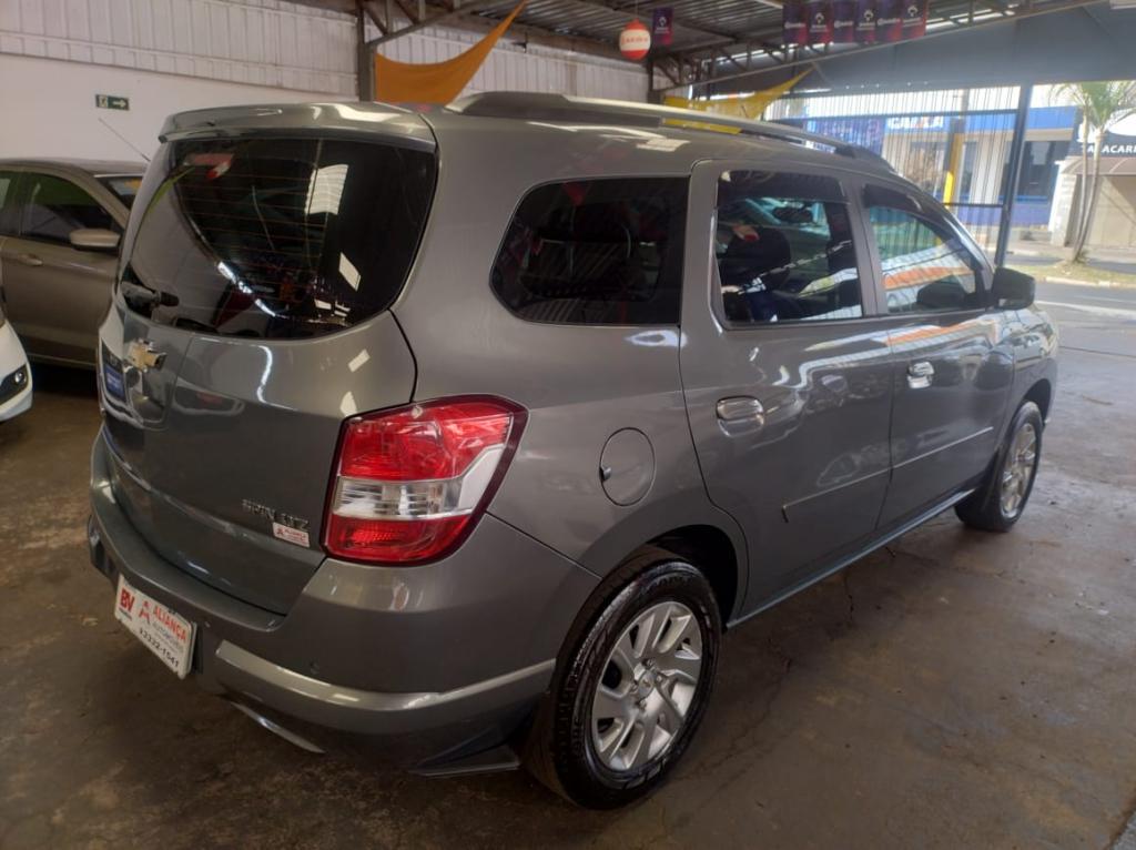 CHEVROLET Spin - Foto