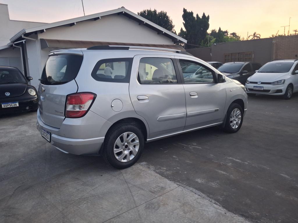 CHEVROLET Spin - Foto