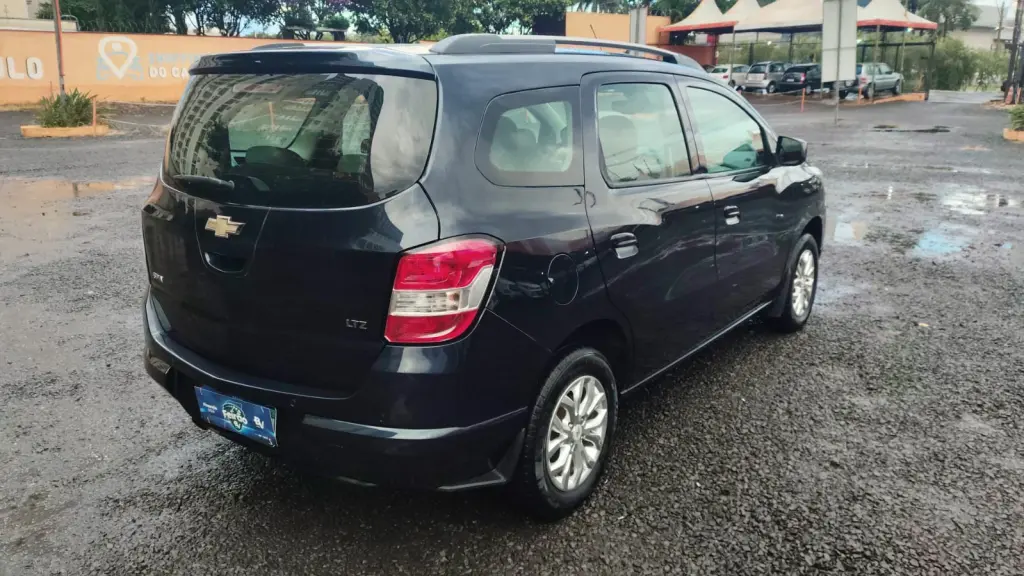 CHEVROLET Spin - Foto