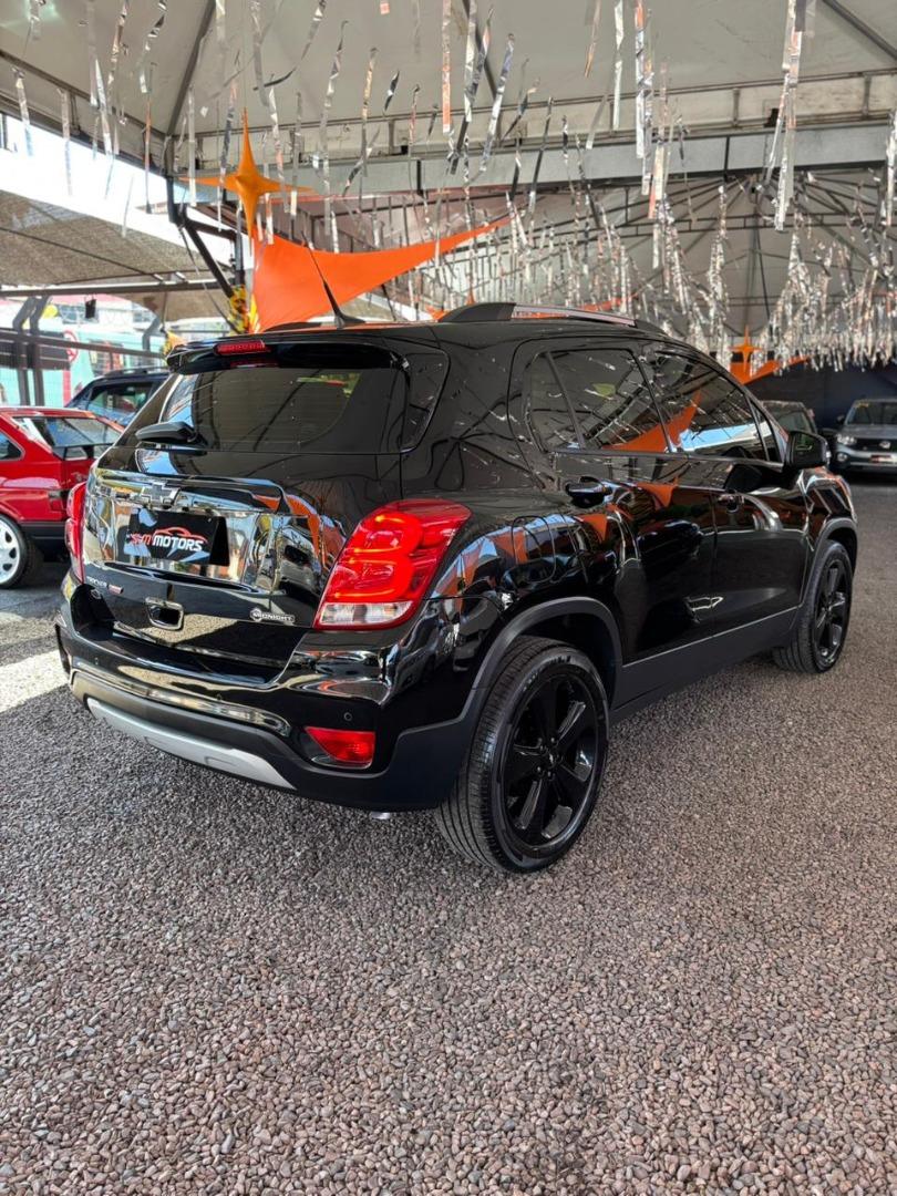 CHEVROLET Tracker - Foto