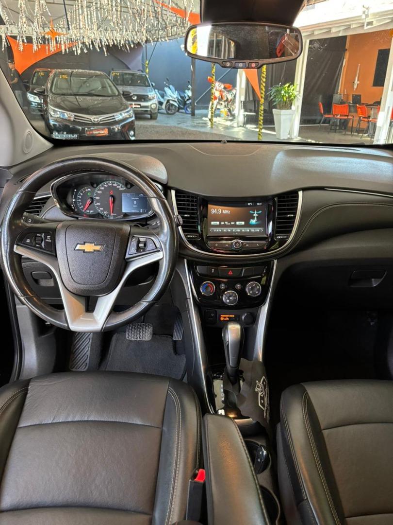 CHEVROLET Tracker - Foto