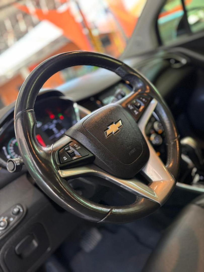 CHEVROLET Tracker - Foto