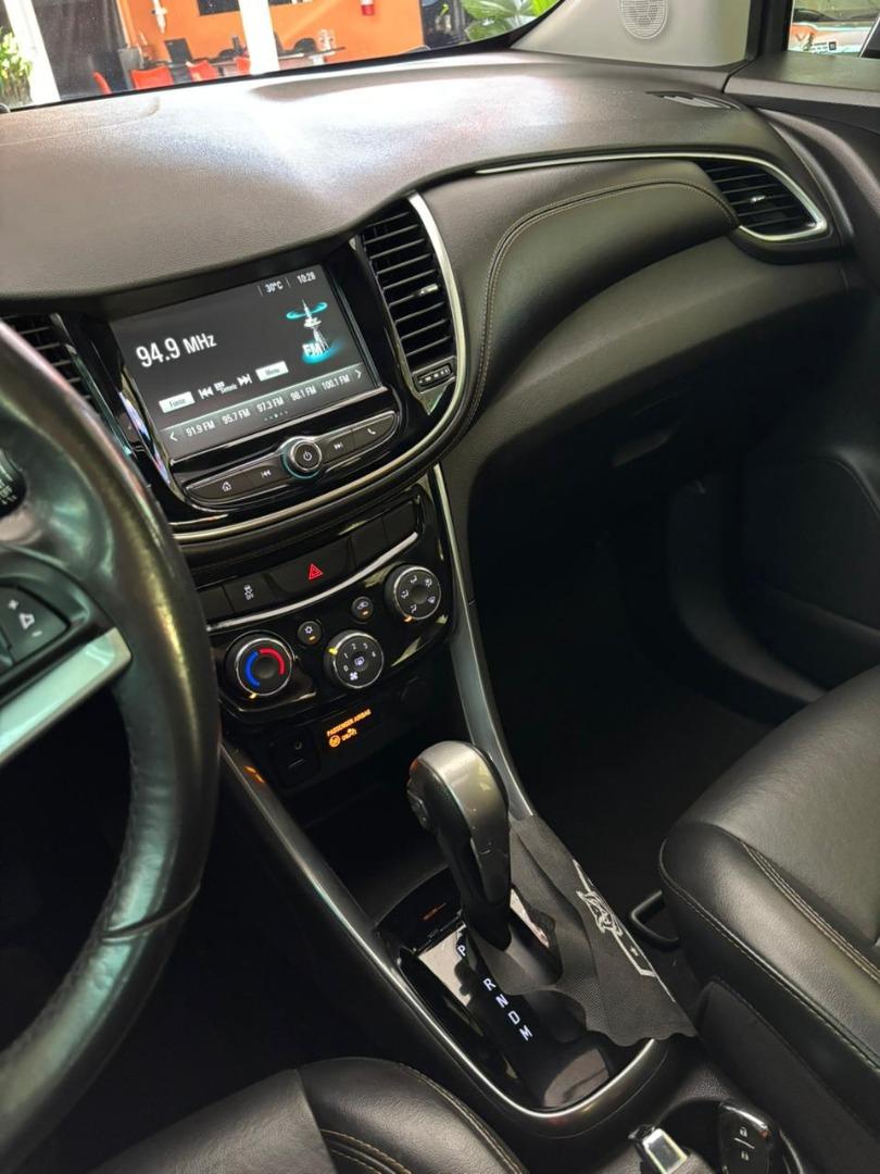 CHEVROLET Tracker - Foto