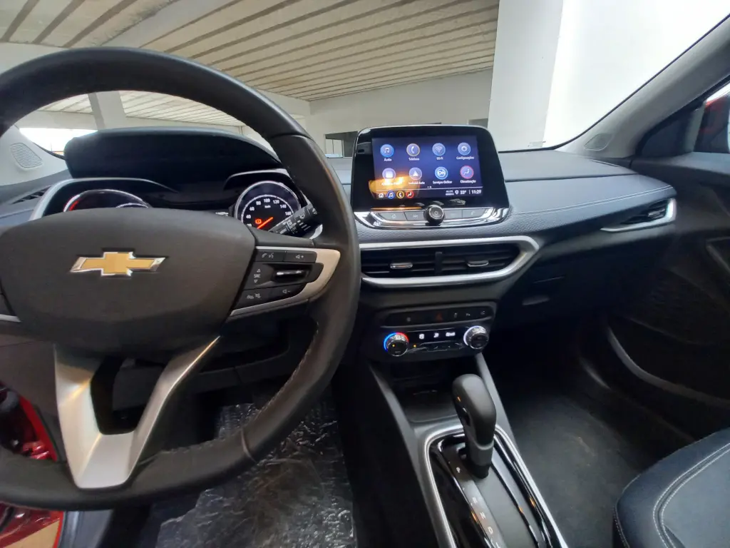 CHEVROLET Tracker - Foto