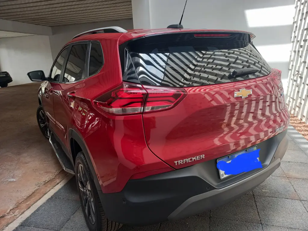 CHEVROLET Tracker - Foto