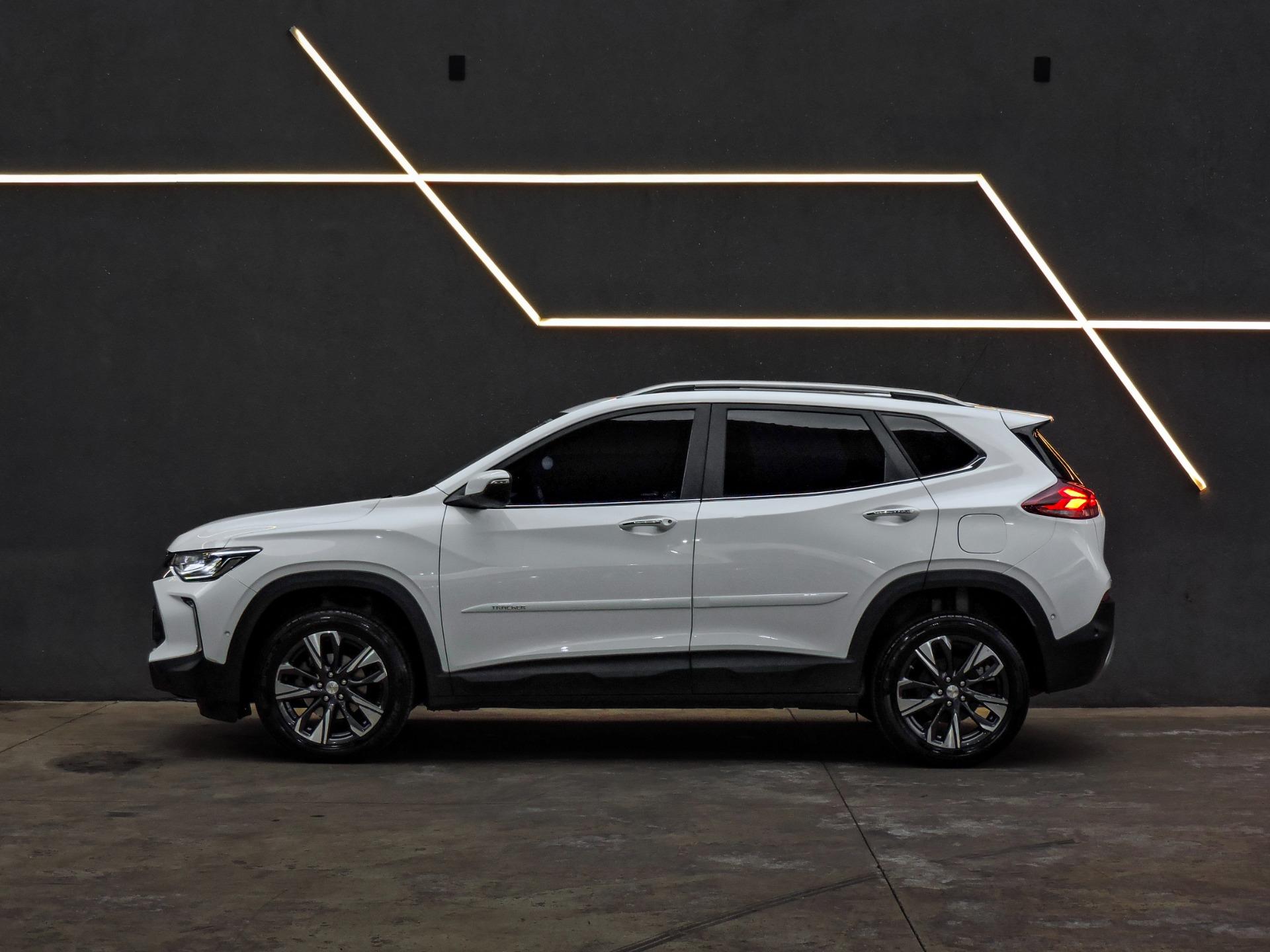 CHEVROLET Tracker - Foto