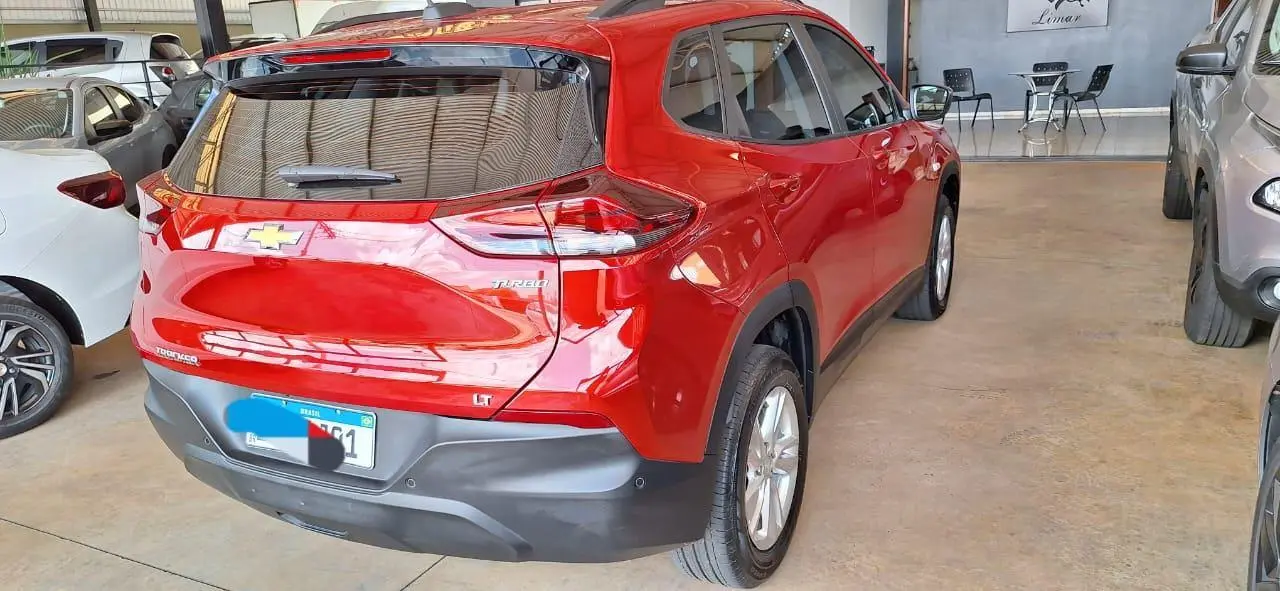 CHEVROLET Tracker - Foto