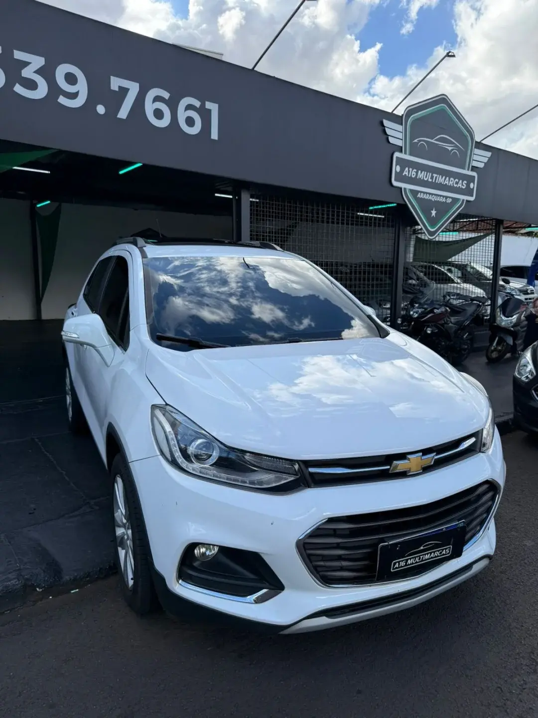 CHEVROLET Tracker - Foto