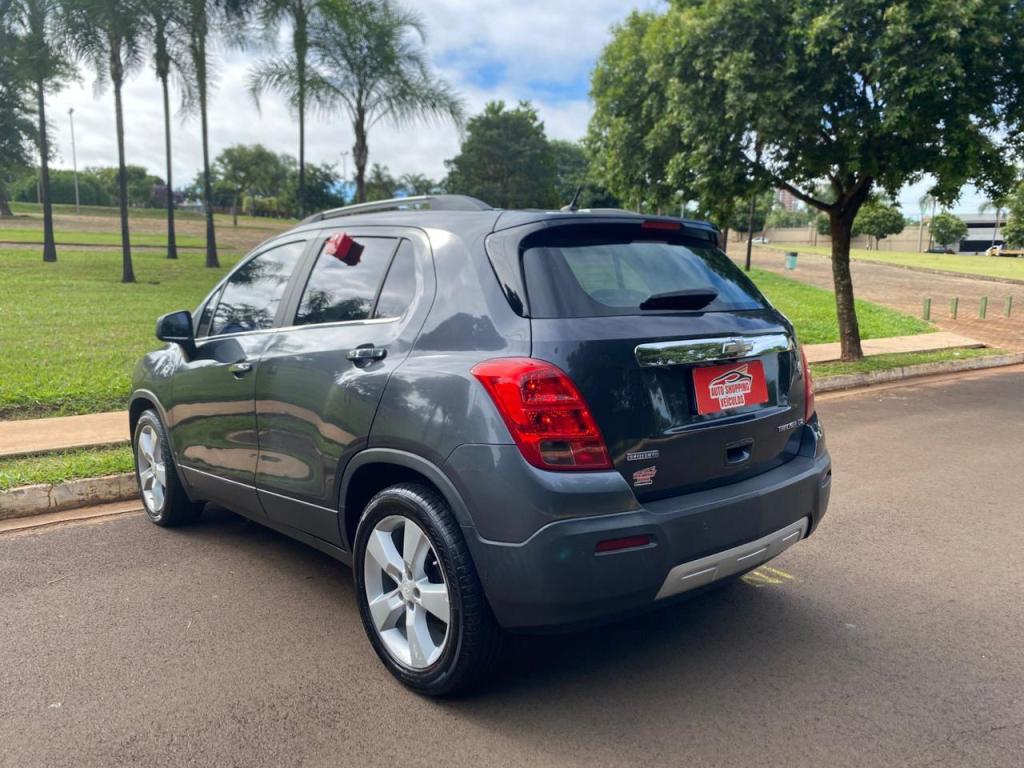 CHEVROLET Tracker - Foto