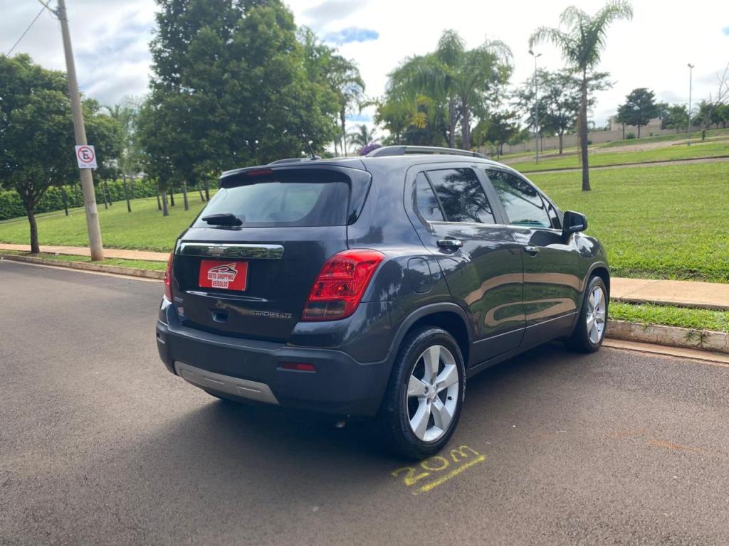CHEVROLET Tracker - Foto