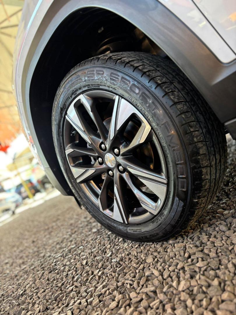 CHEVROLET Tracker - Foto