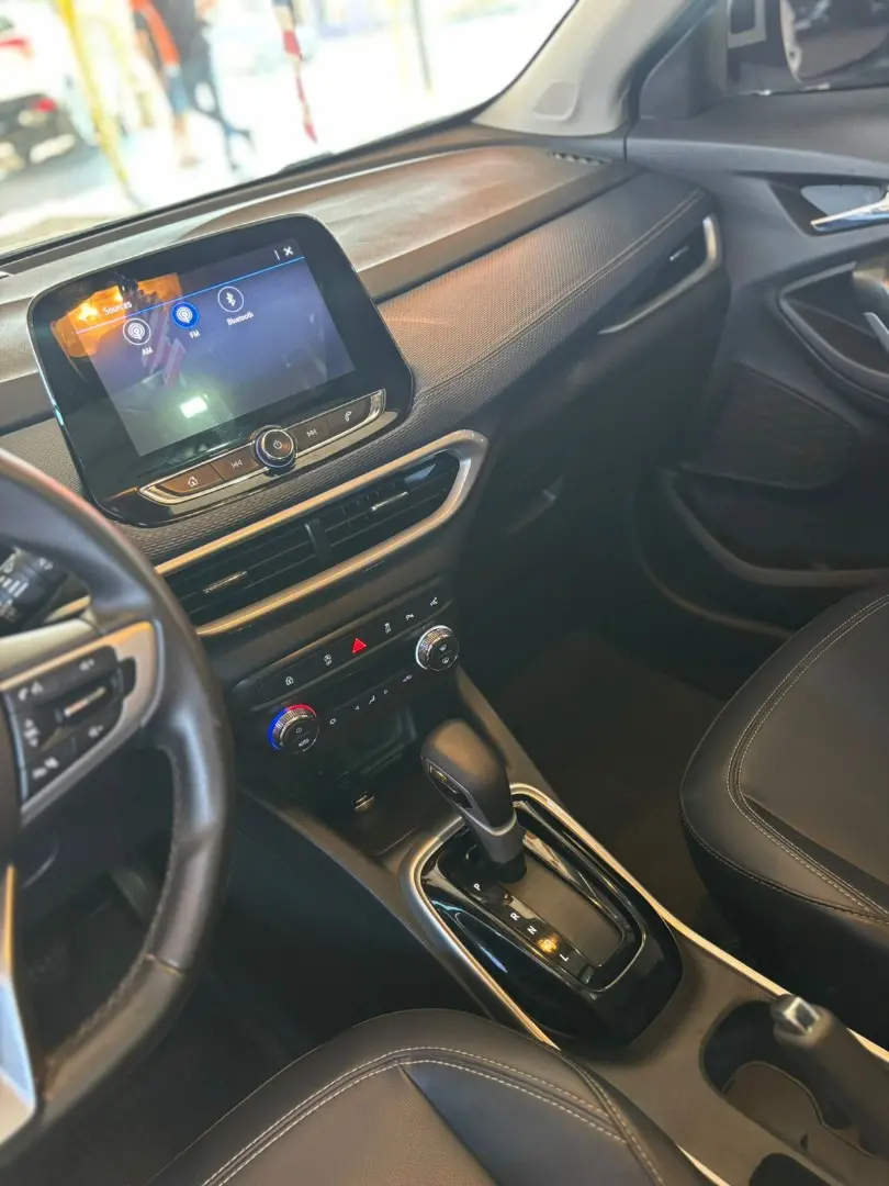 CHEVROLET Tracker - Foto