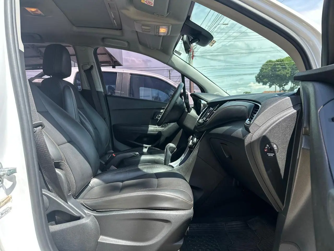 CHEVROLET Tracker - Foto