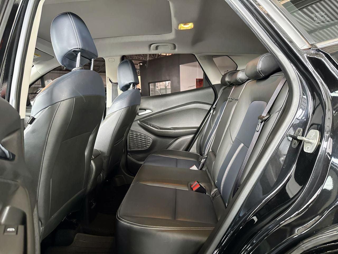 CHEVROLET Tracker - Foto