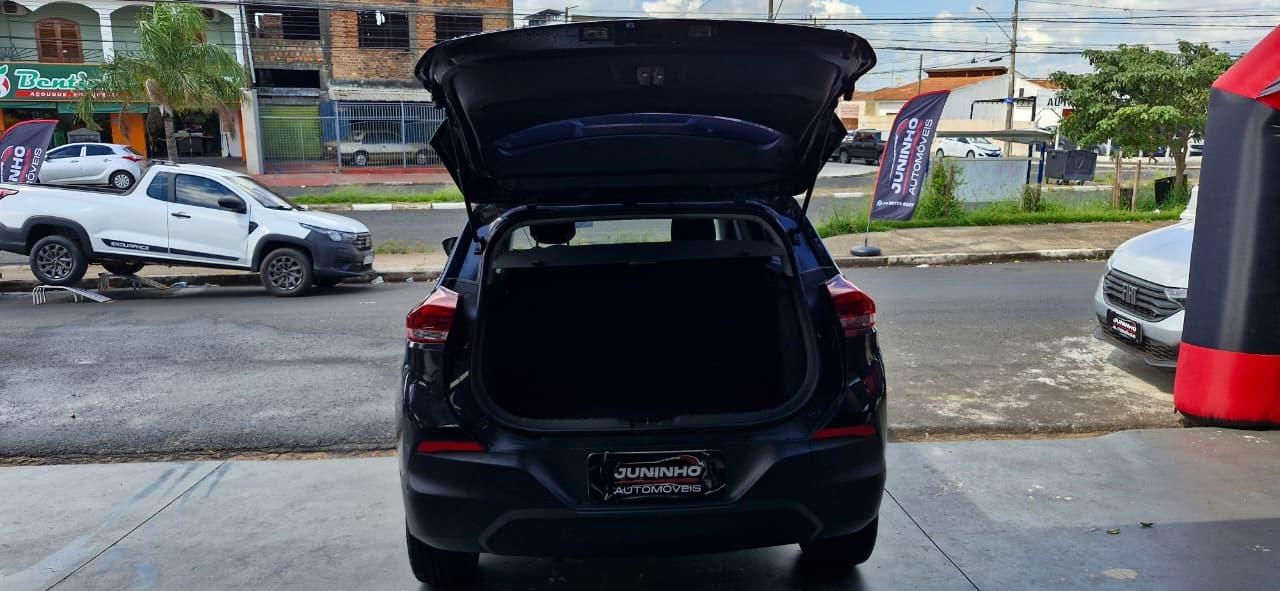 CHEVROLET Tracker - Foto