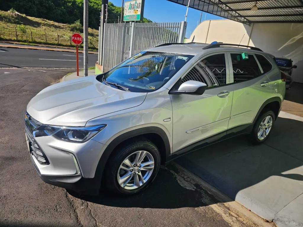 CHEVROLET Tracker - Foto