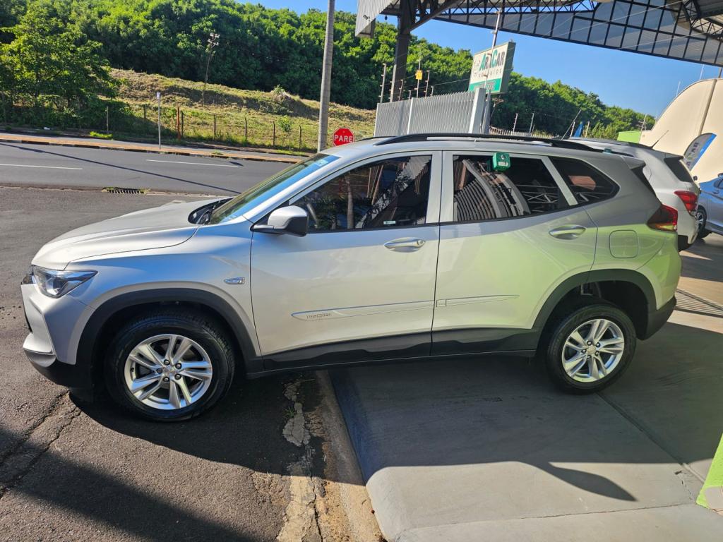 CHEVROLET Tracker - Foto