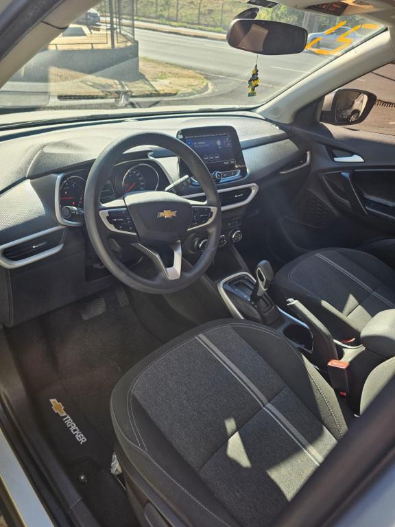 CHEVROLET Tracker - Foto