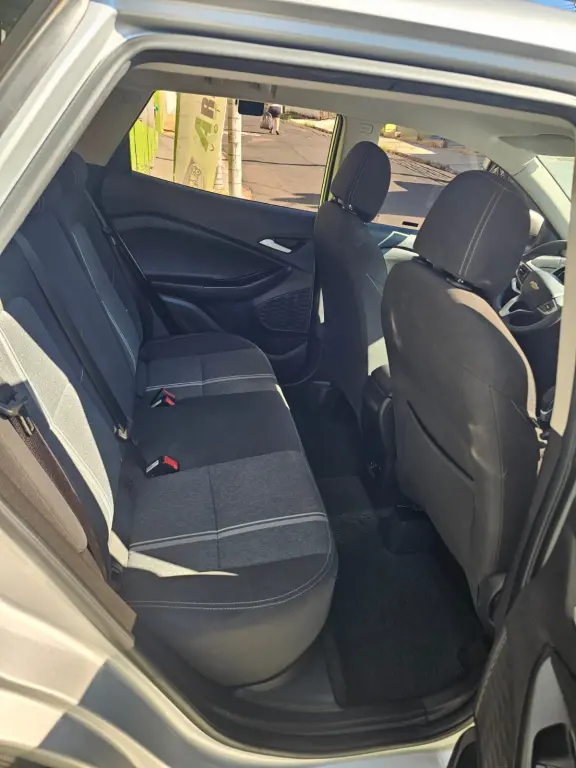 CHEVROLET Tracker - Foto