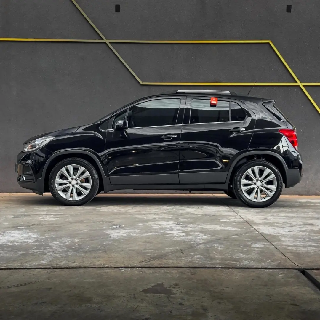 CHEVROLET Tracker - Foto