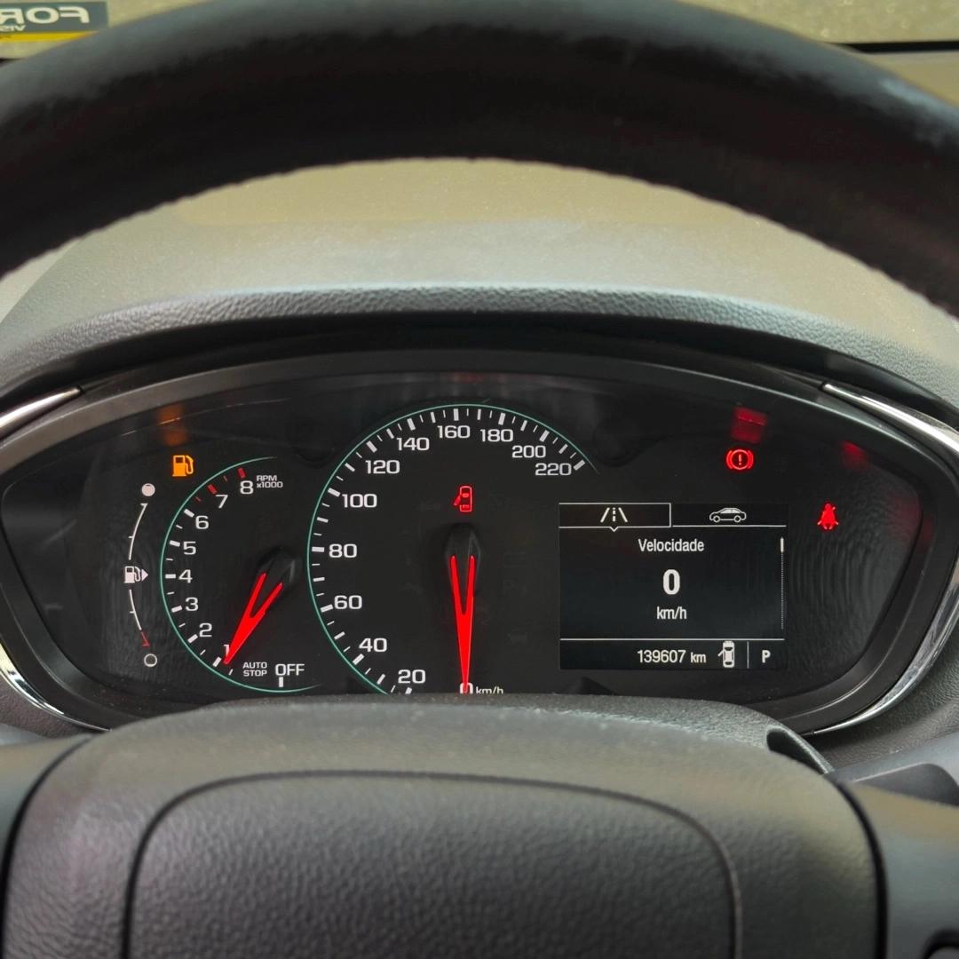 CHEVROLET Tracker - Foto