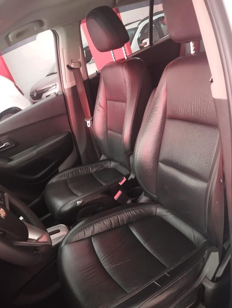 CHEVROLET Tracker - Foto