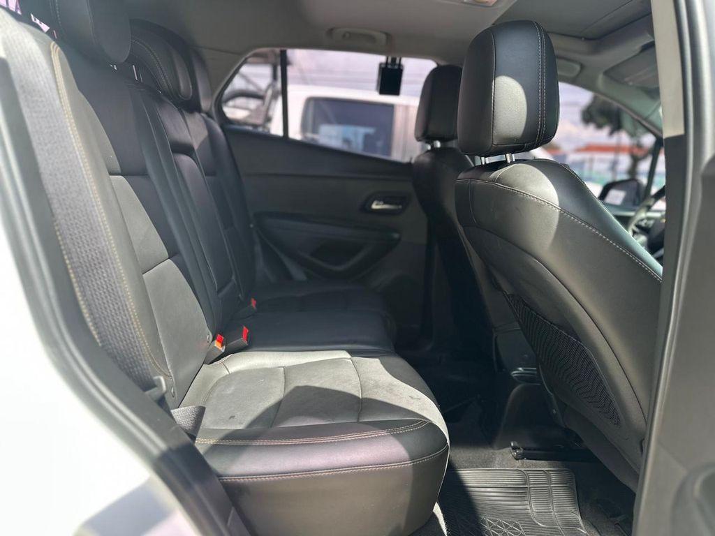 CHEVROLET Tracker - Foto
